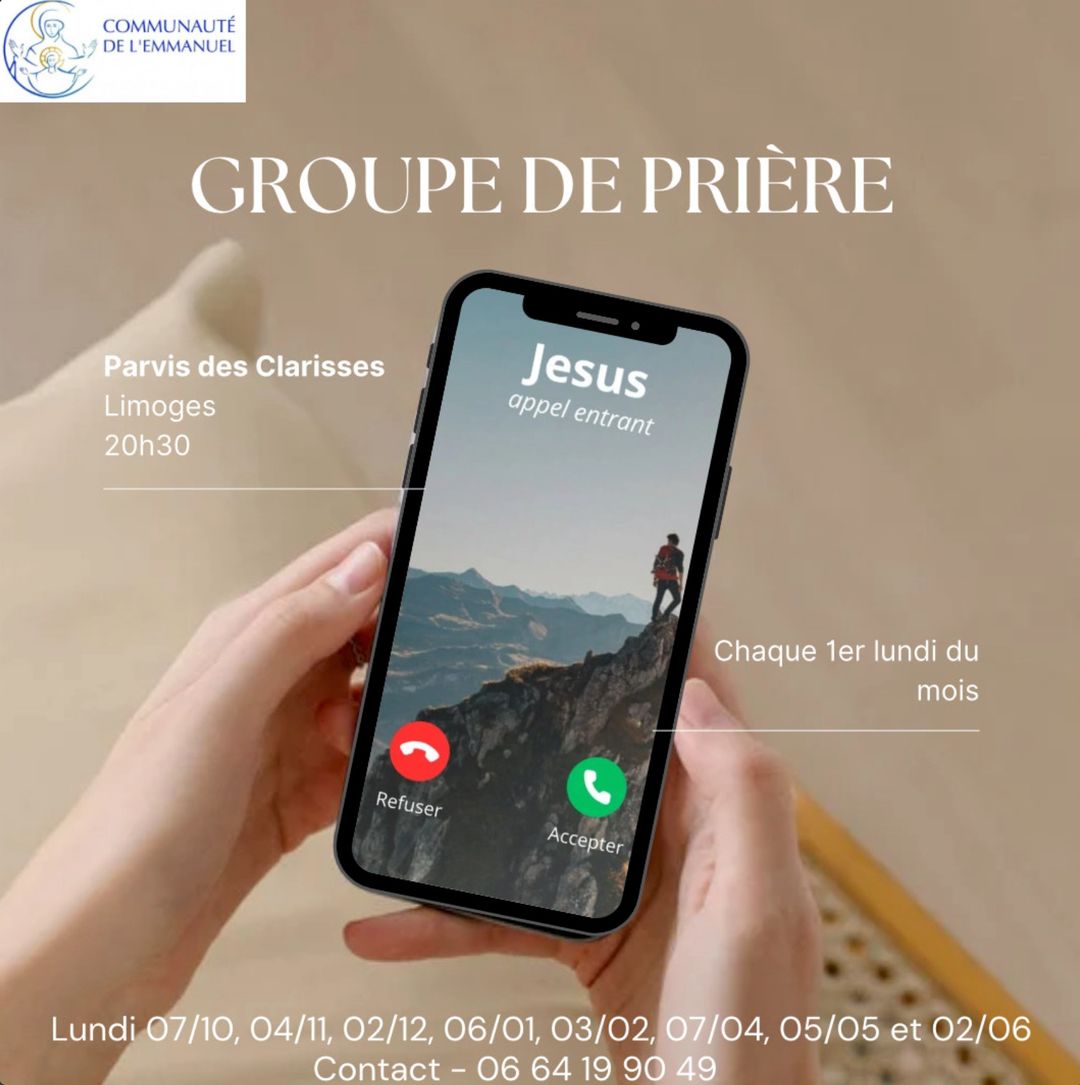 Peut être une image de 1 personne, téléphone et texte